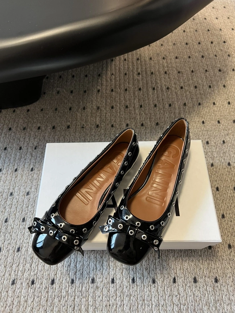 Othxr flat shoes EasyMatch 208665