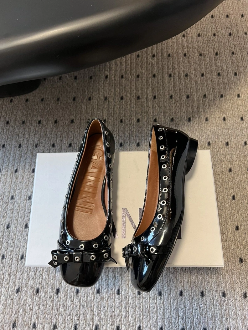 Othxr flat shoes EasyMatch 208665