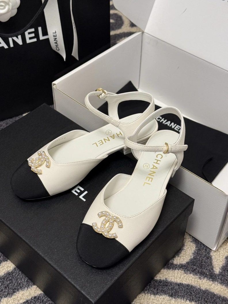 UrbanStyle Chxnxl Sandals 117286