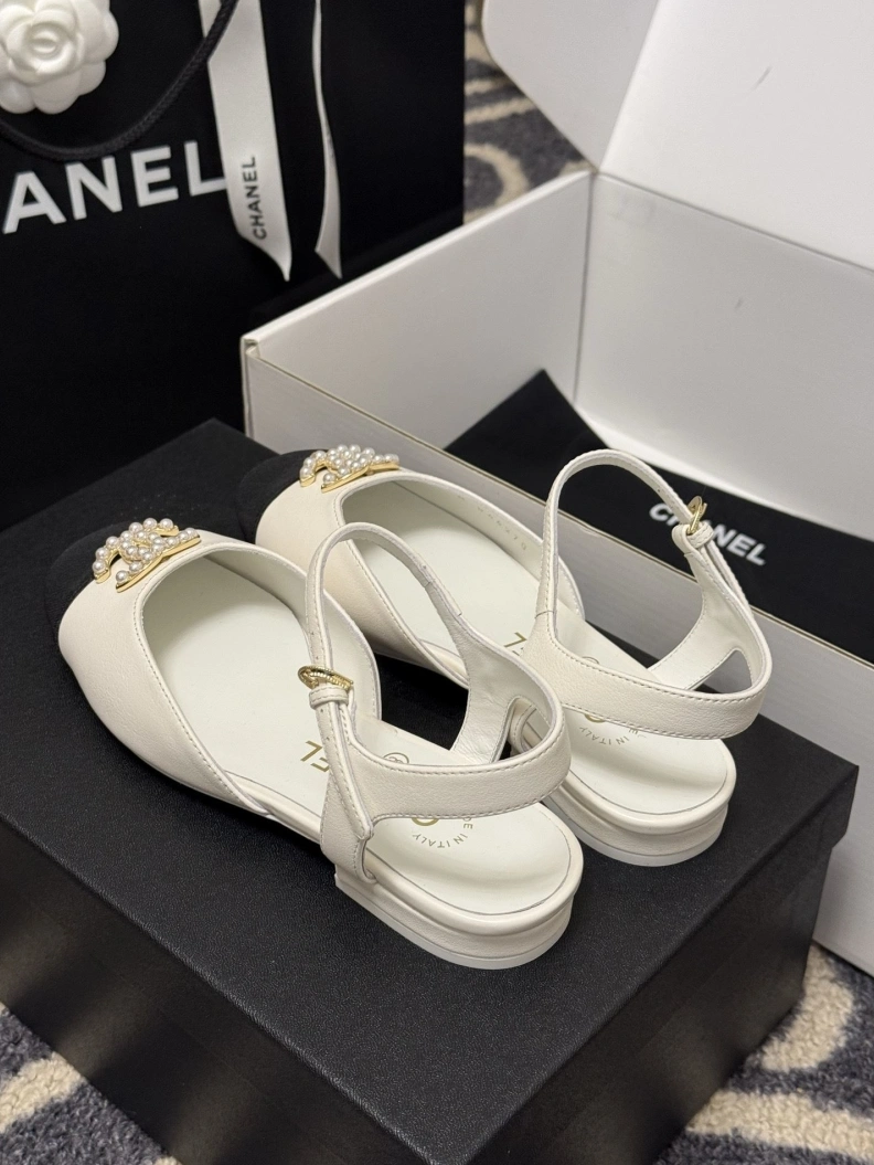 UrbanStyle Chxnxl Sandals 117286