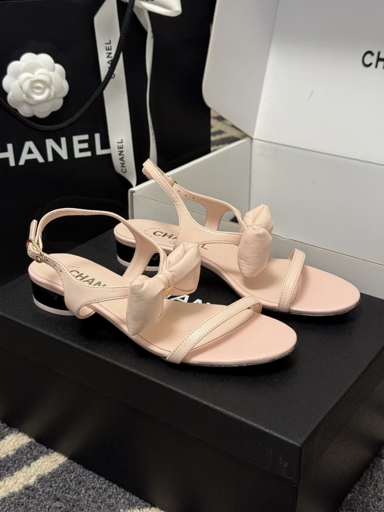 Soft Chxnxl Sandals 117277