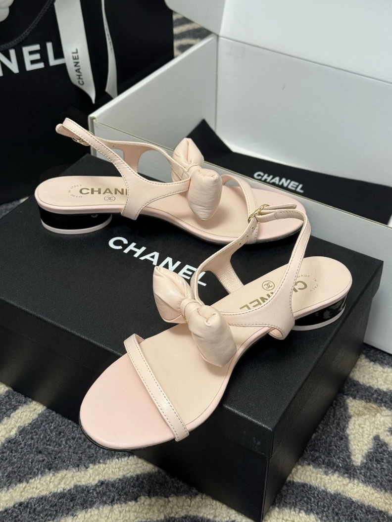 Soft Chxnxl Sandals 117277
