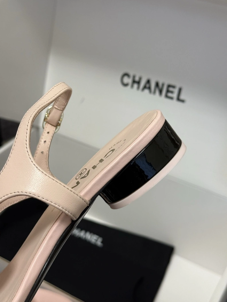 Soft Chxnxl Sandals 117277