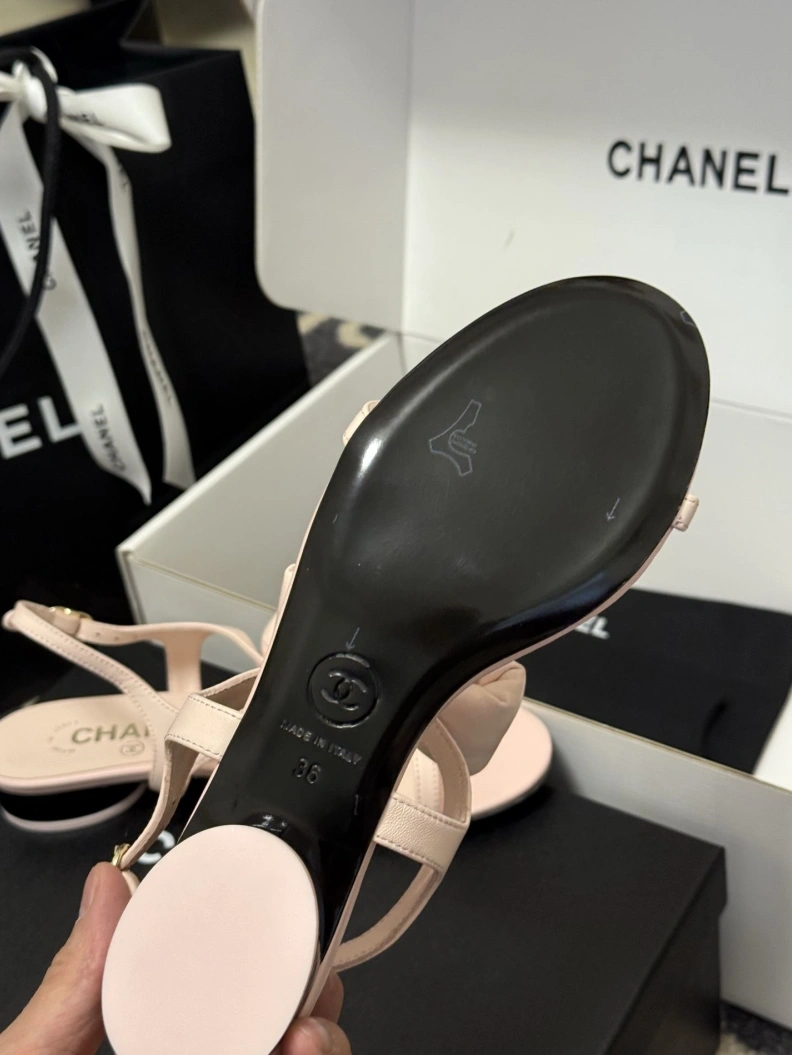 Soft Chxnxl Sandals 117277