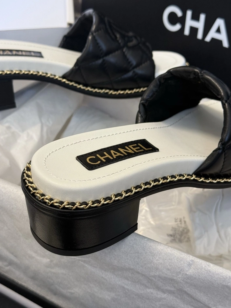 Chxnxl Slippers Refined 117014