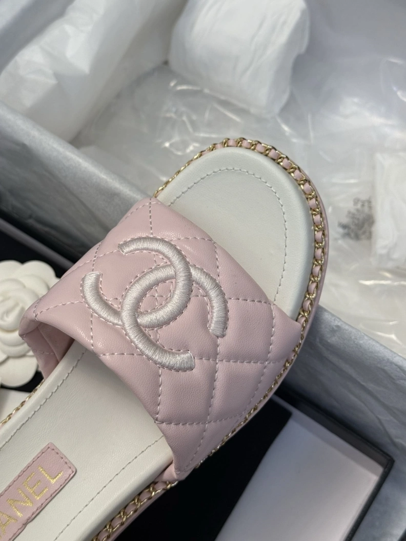 Chxnxl Slippers Sophisticated 117002