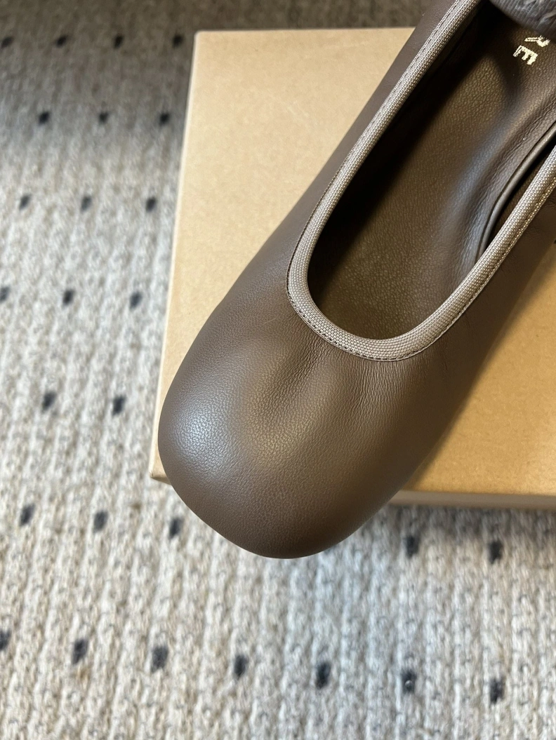 Othxr flat shoes Reliable 208755