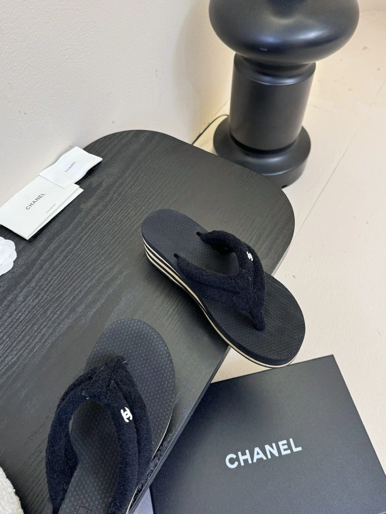 Chxnxl Slippers StreetReady 116992
