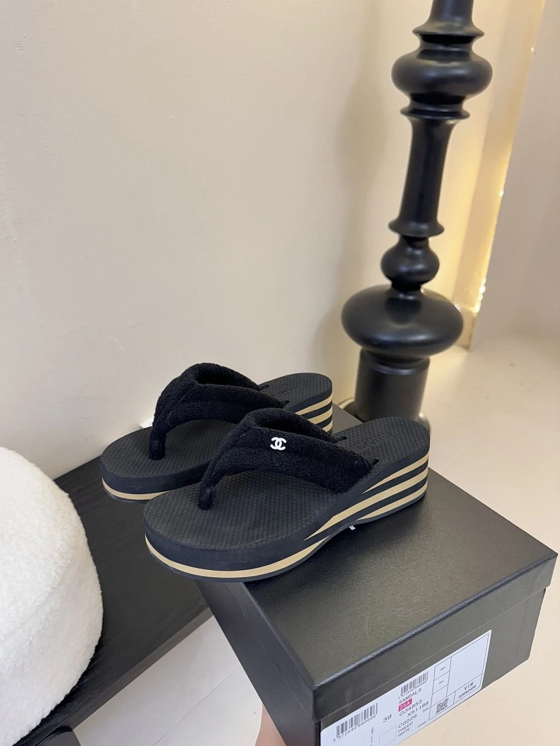 Chxnxl Slippers StreetReady 116992