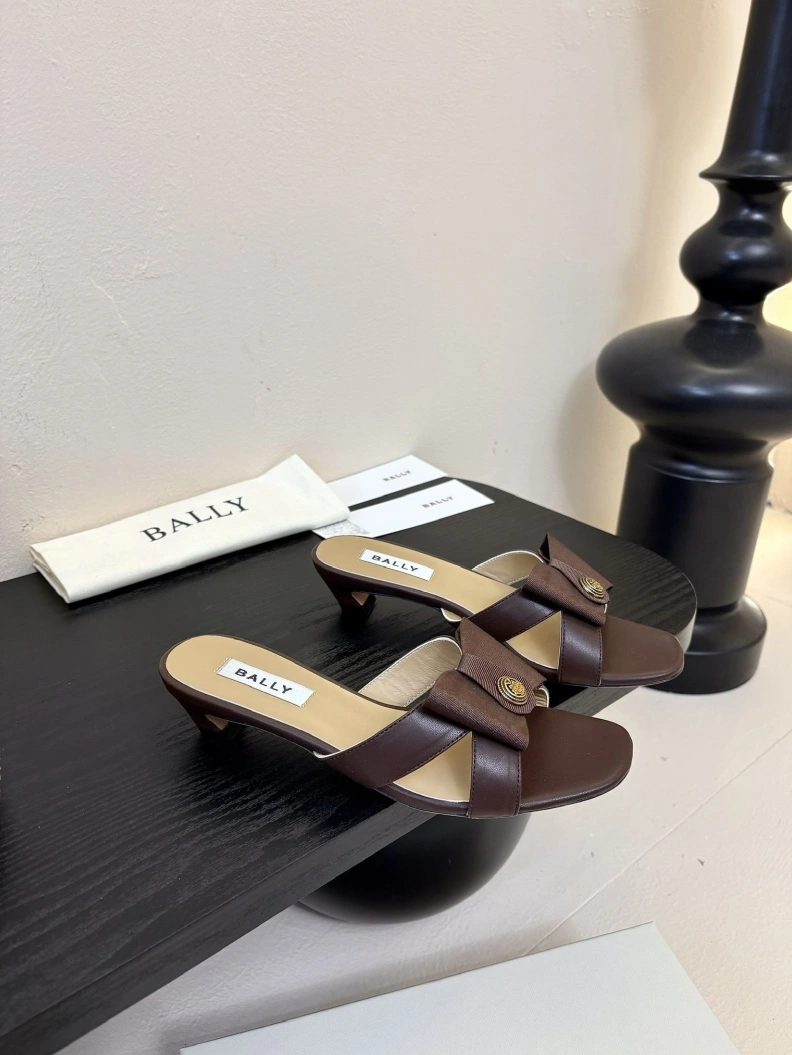 Othxr Sandals Flexible 208321