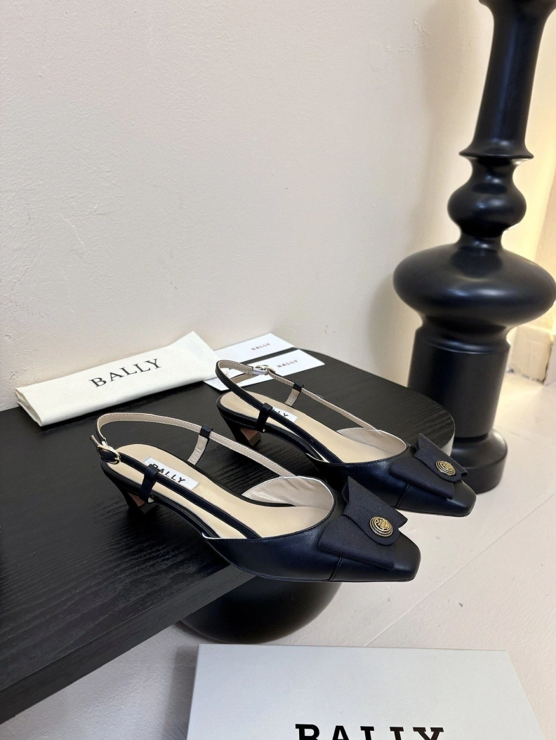 Trendsetting Othxr Sandals 208315