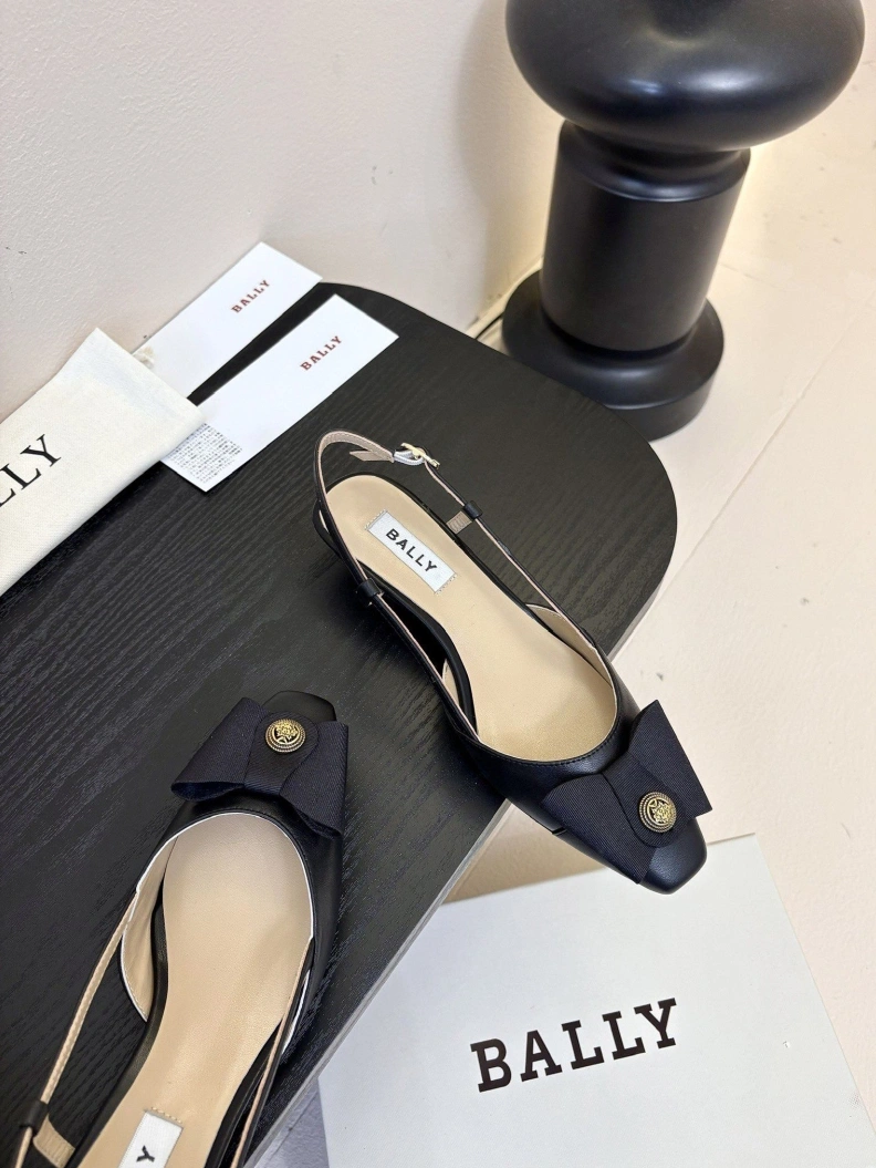 Trendsetting Othxr Sandals 208315