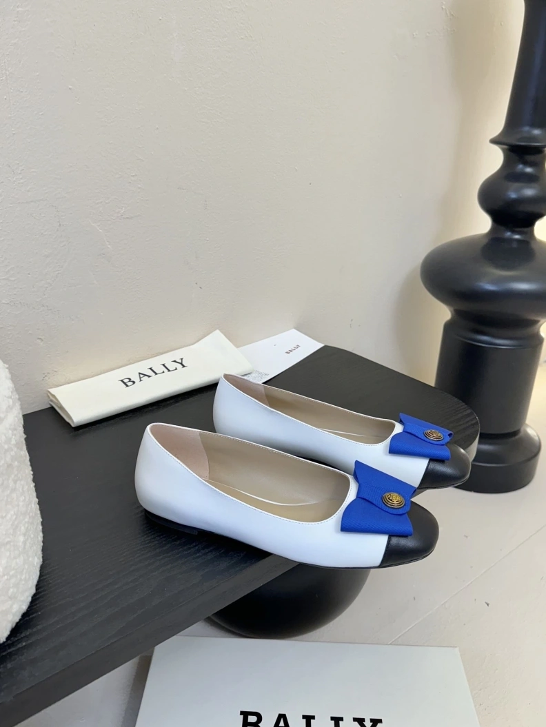 Othxr flat shoes Sleek 208751