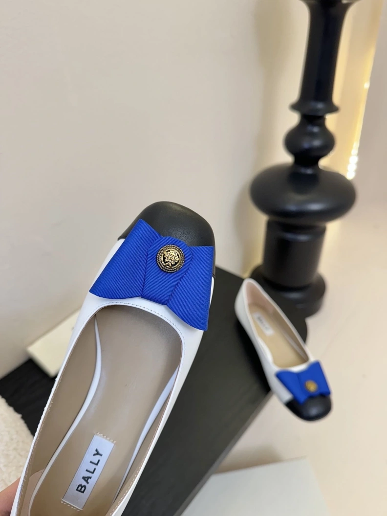 Othxr flat shoes Sleek 208751