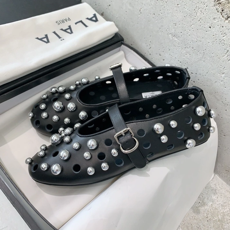Timeless Othxr flat shoes 208649