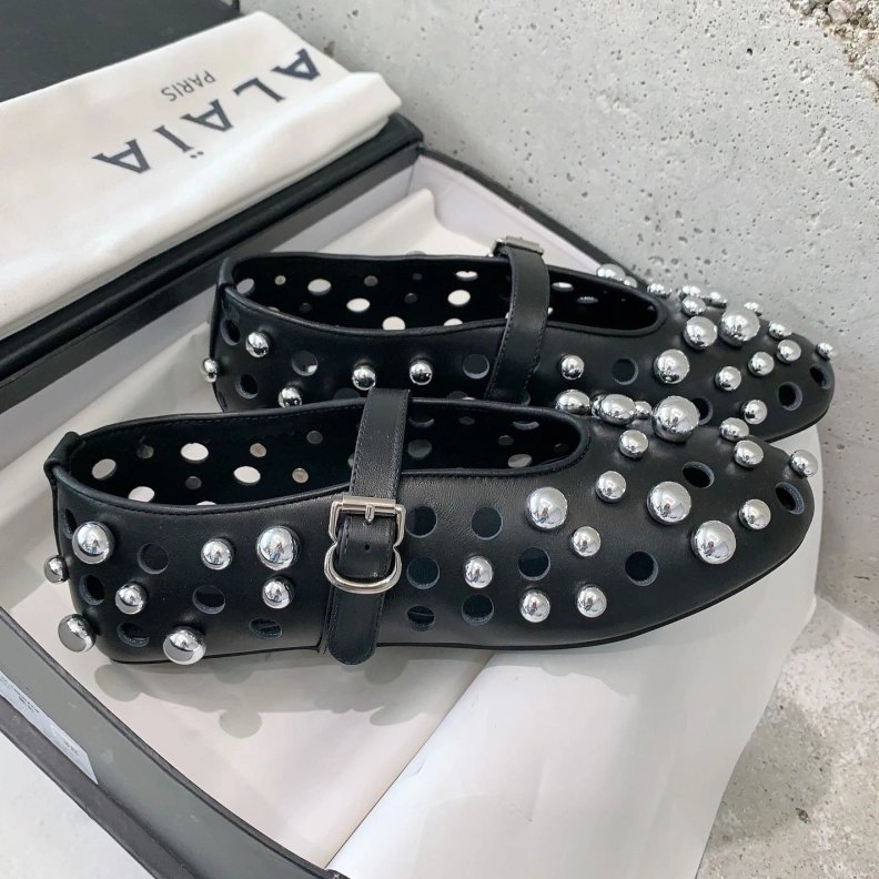Timeless Othxr flat shoes 208649