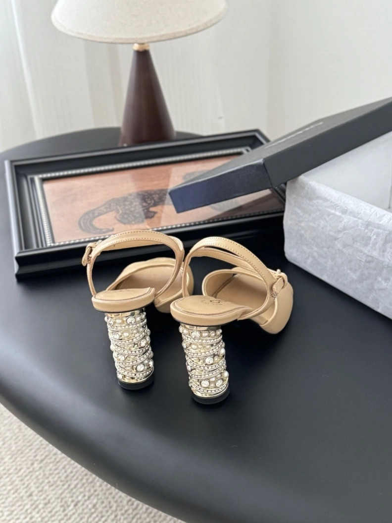 Reliable Chxnxl High Heels 117570