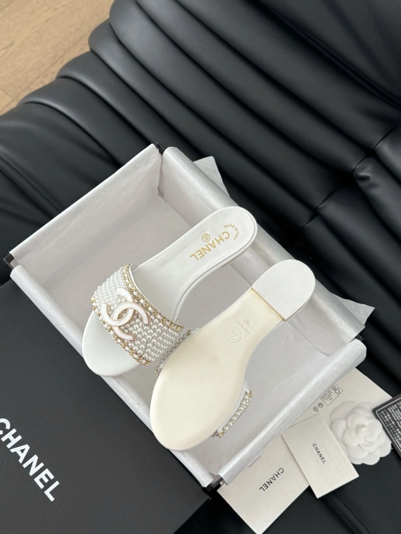 Durable Chxnxl Sandals 117259
