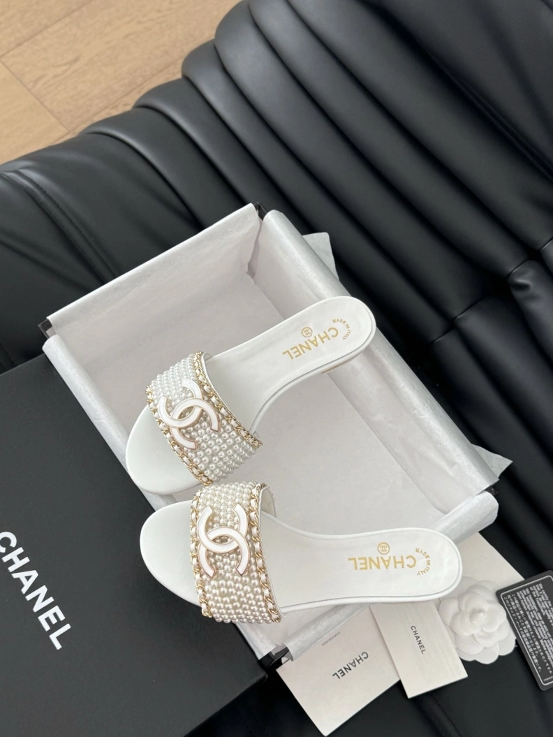 Durable Chxnxl Sandals 117259
