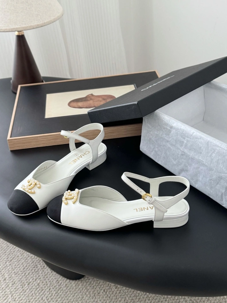 Chxnxl Sandals Vibrant 117269