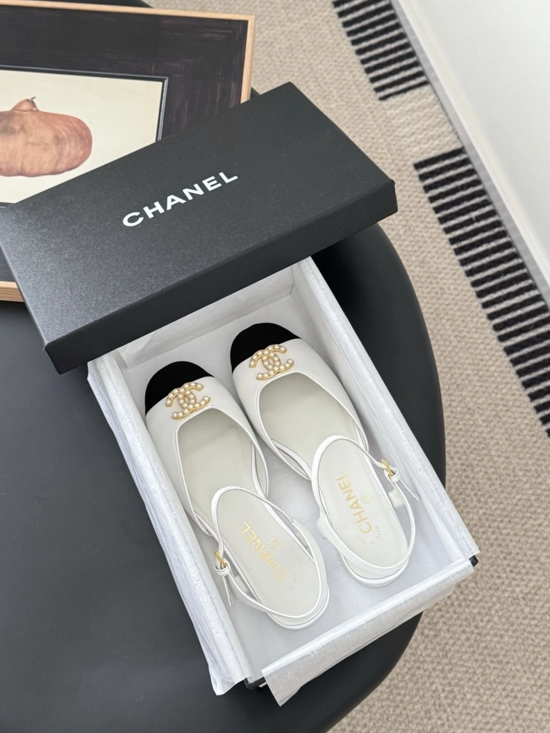 Chxnxl Sandals Vibrant 117269