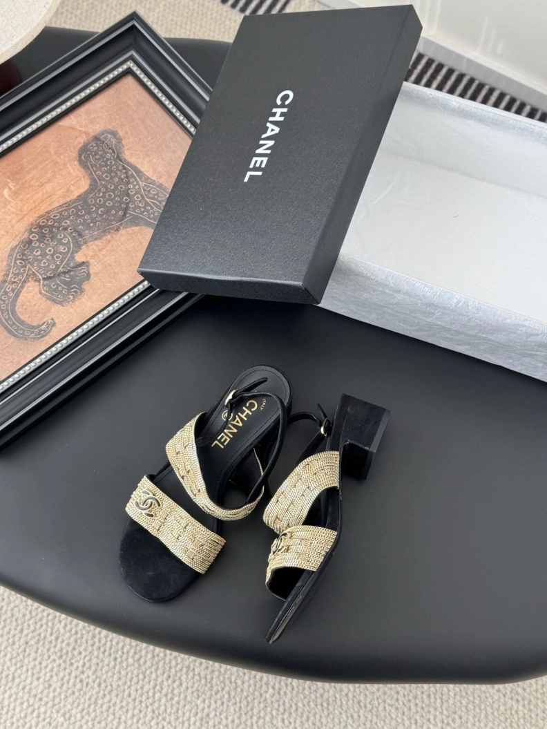 Modern Chxnxl Sandals 117244
