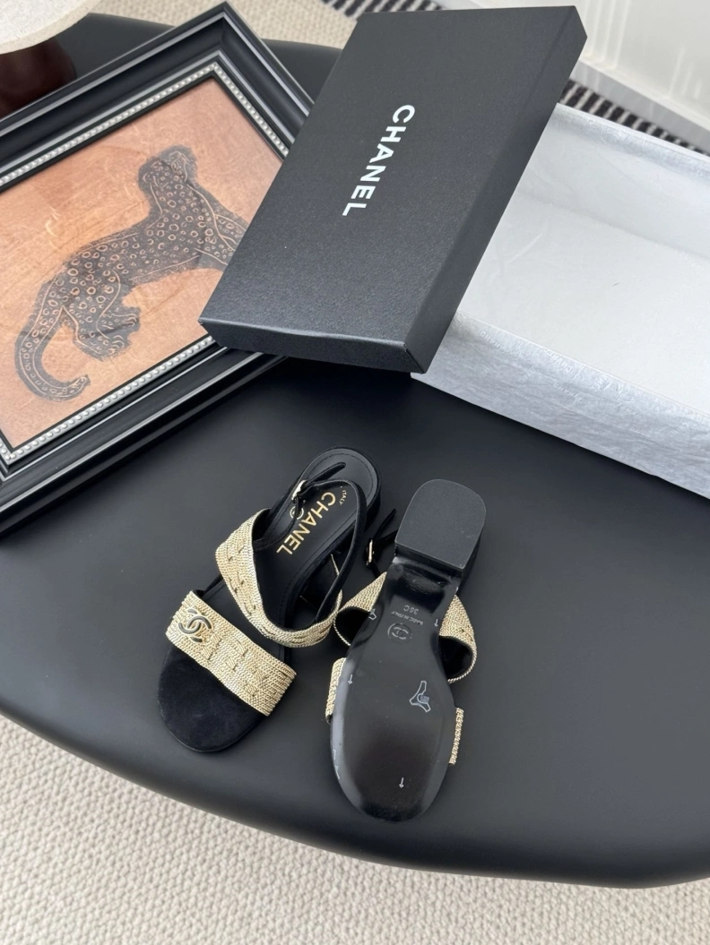 Modern Chxnxl Sandals 117244