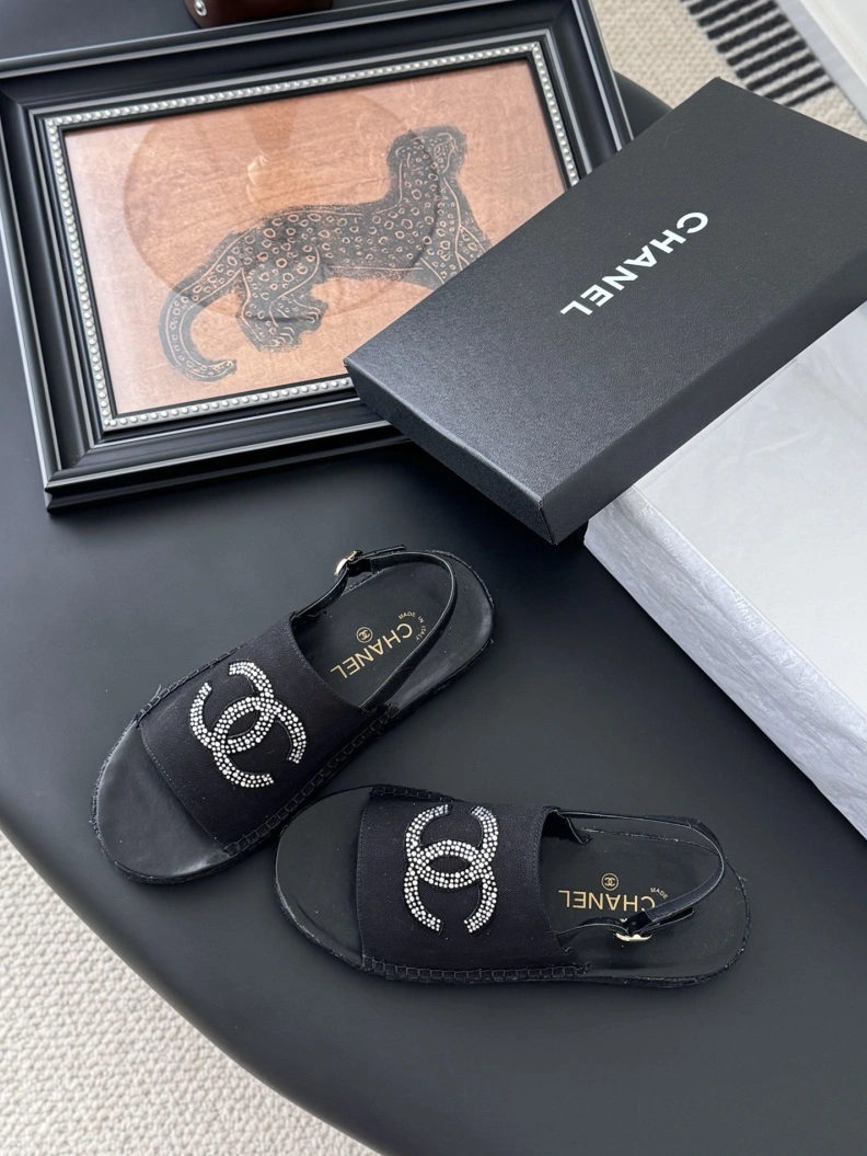 Durable Chxnxl Sandals 117243