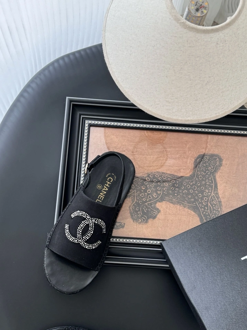 Durable Chxnxl Sandals 117243