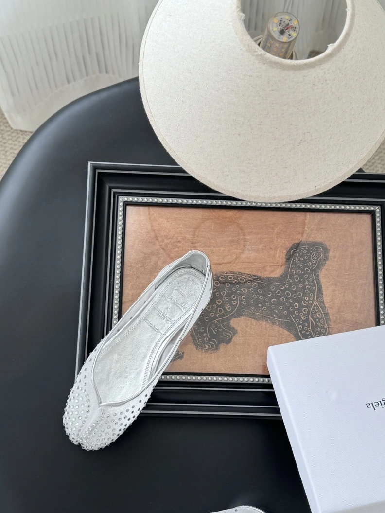 ModernLook Othxr flat shoes 208638