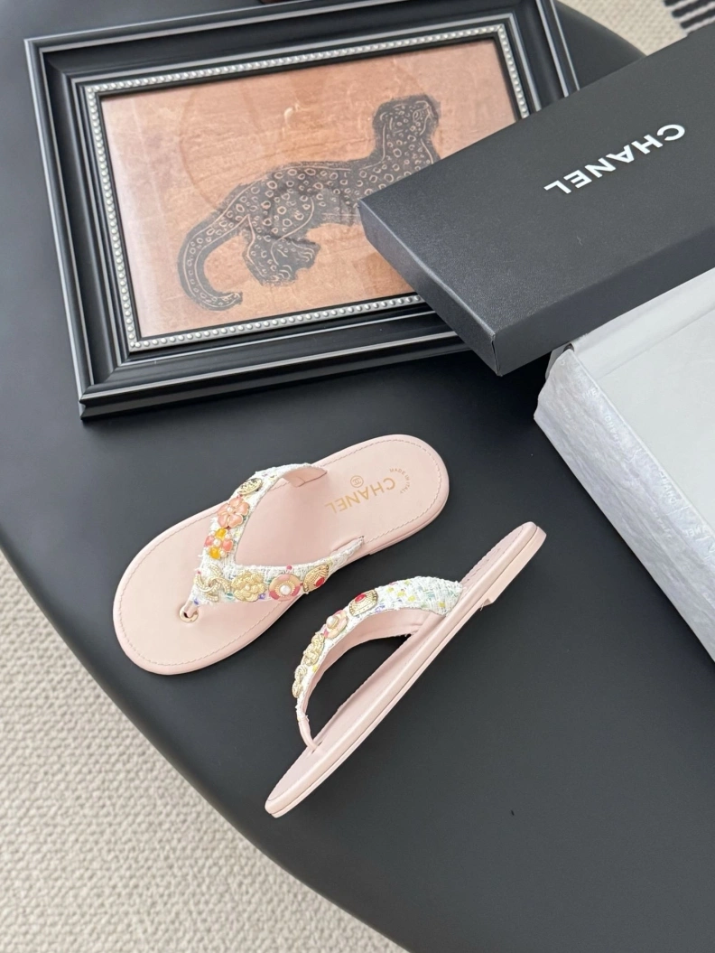 Chxnxl Slippers ModernLook 116982