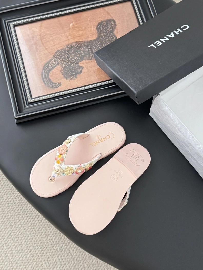 Chxnxl Slippers ModernLook 116982