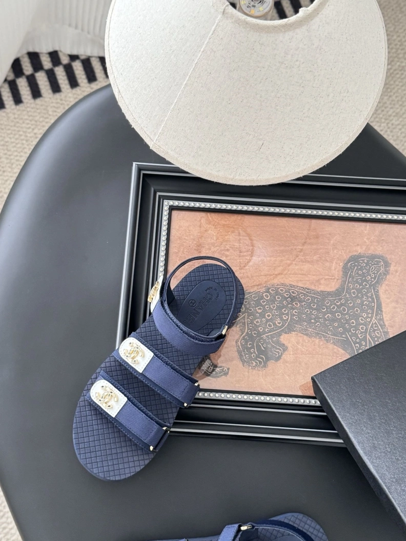 Breathable Chxnxl Sandals 117232