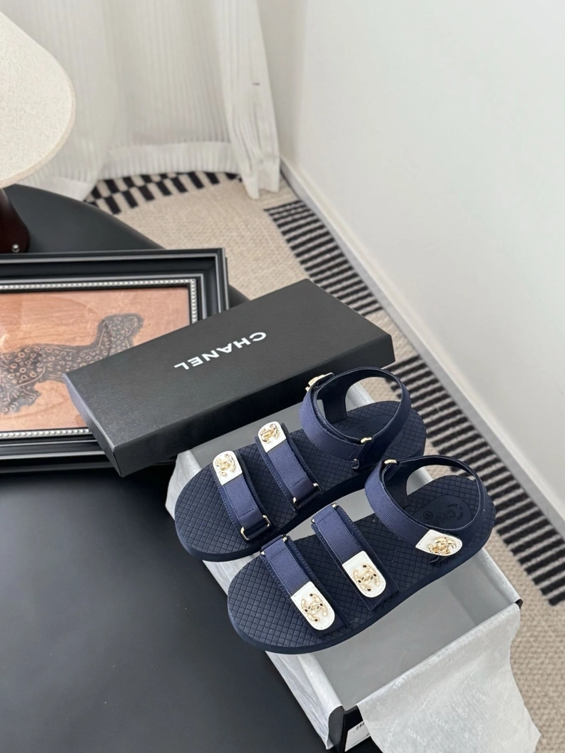 Breathable Chxnxl Sandals 117232