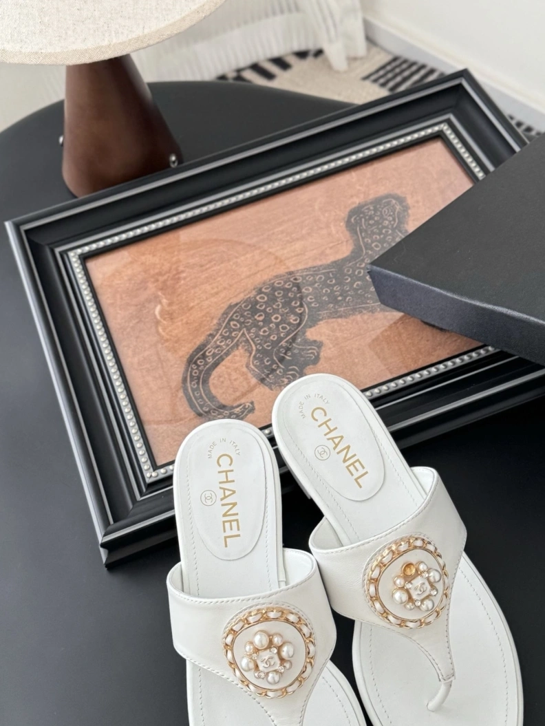 Timeless Chxnxl Sandals 117225