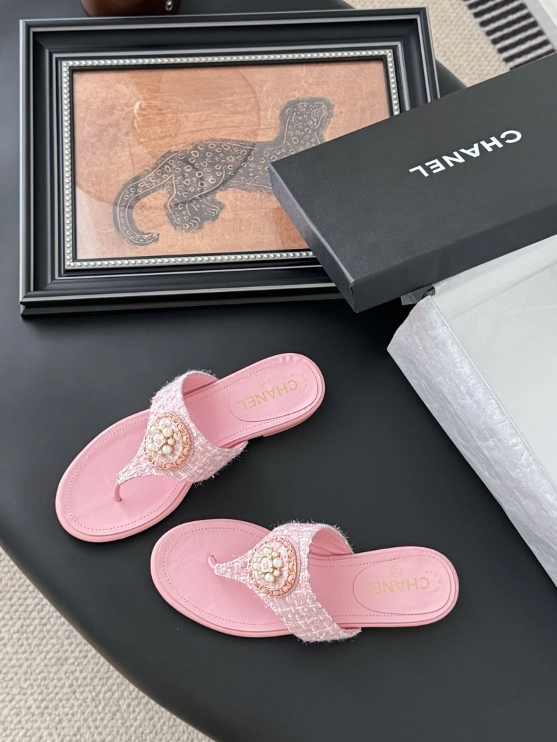 Durable Chxnxl Sandals 117224