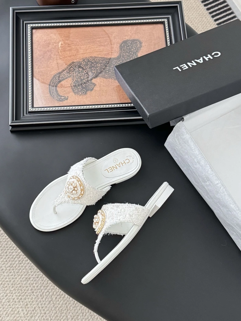 Chxnxl Sandals Refined 117226