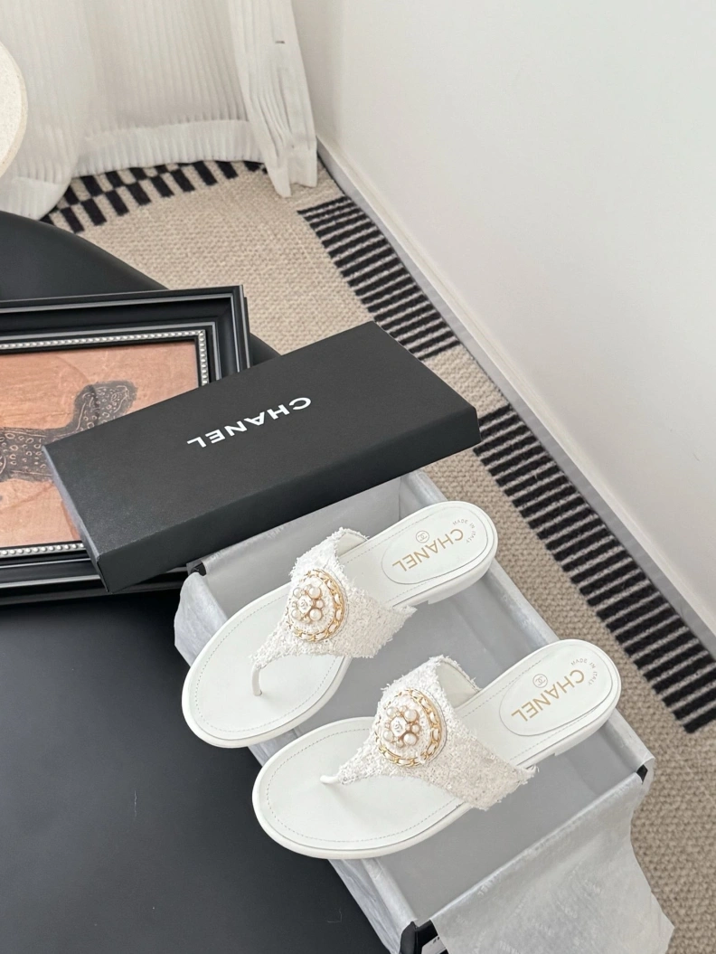 Chxnxl Sandals Refined 117226
