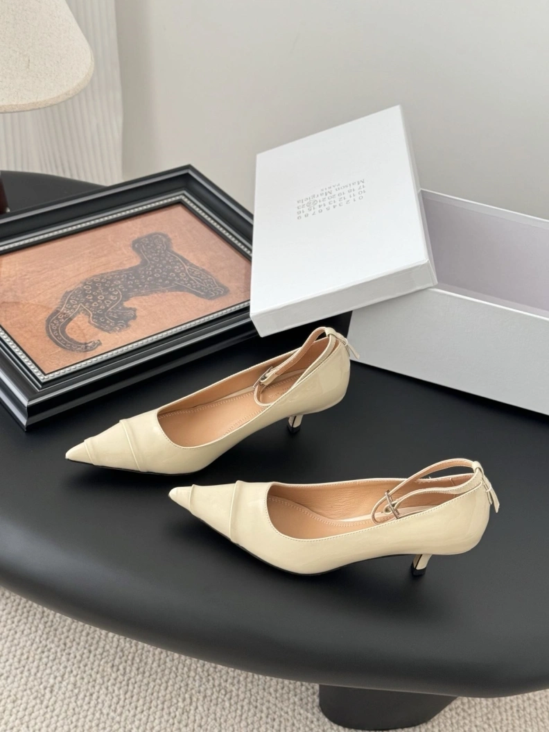 Othxr flat shoes Timeless 208634