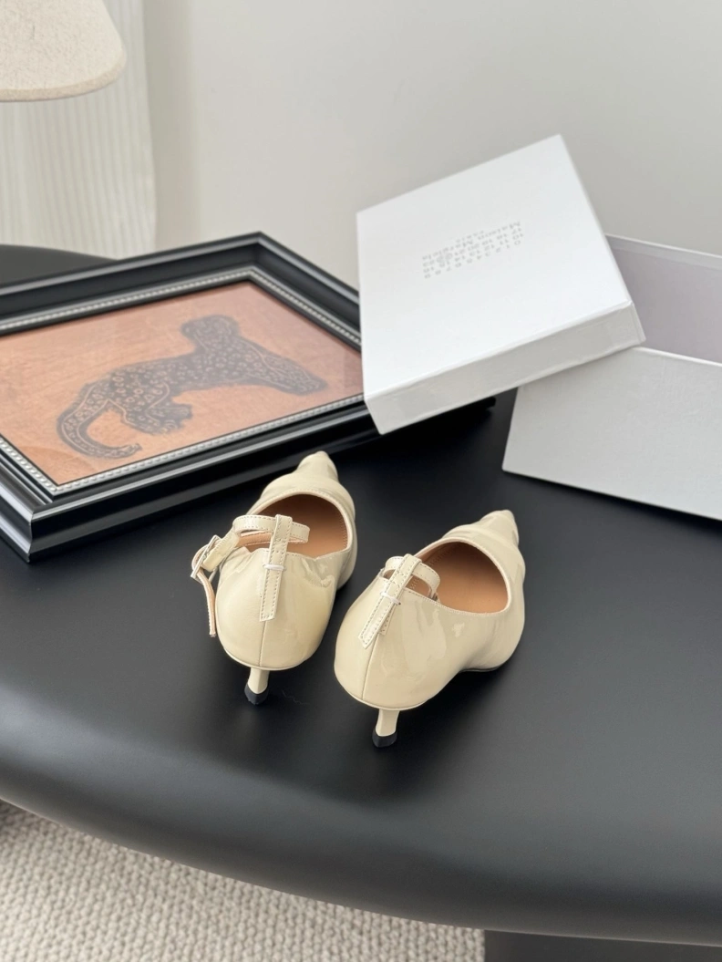Othxr flat shoes Timeless 208634