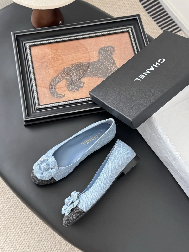 Functional Chxnxl Flat Shoes 117588