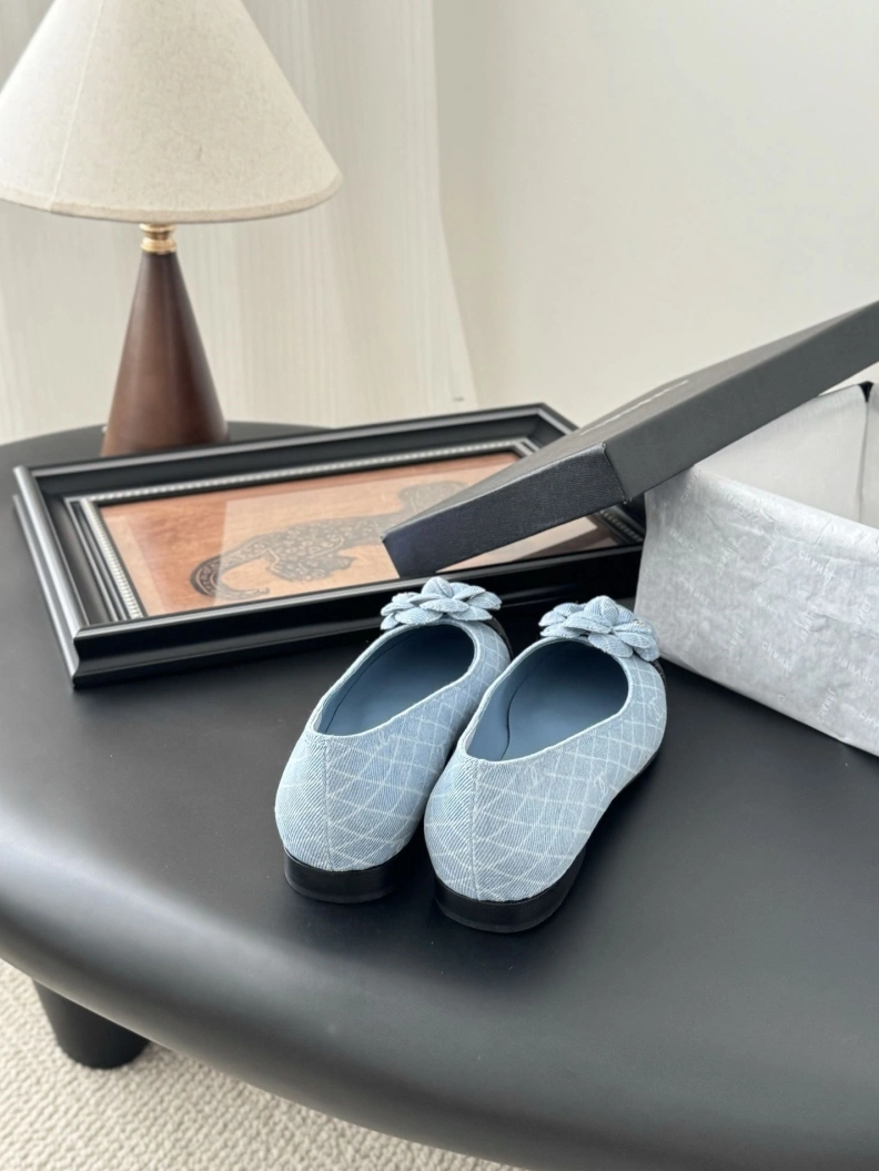 Functional Chxnxl Flat Shoes 117588