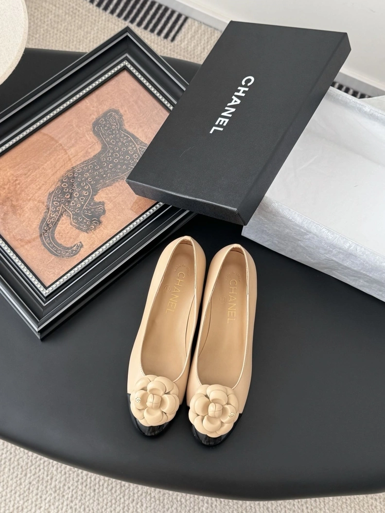 Trendsetting Chxnxl Flat Shoes 117641