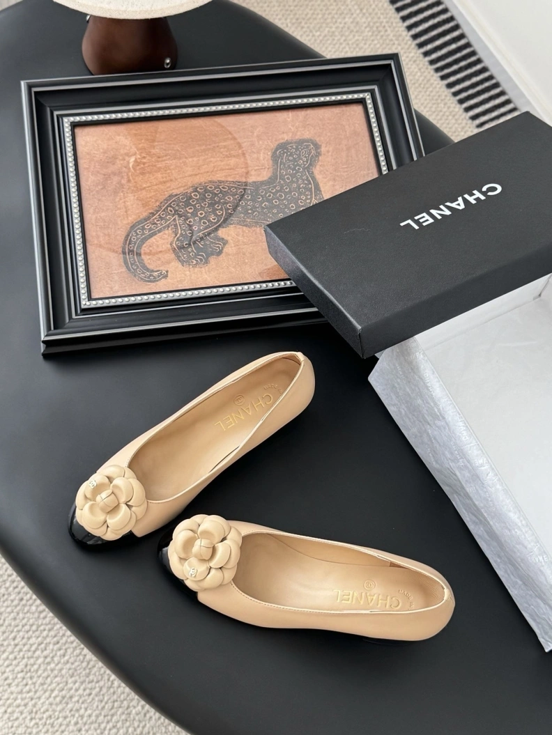 Trendsetting Chxnxl Flat Shoes 117641