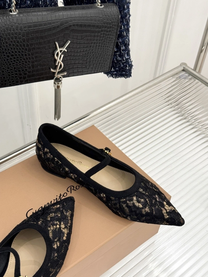 Othxr flat shoes GoAnywhere 208627