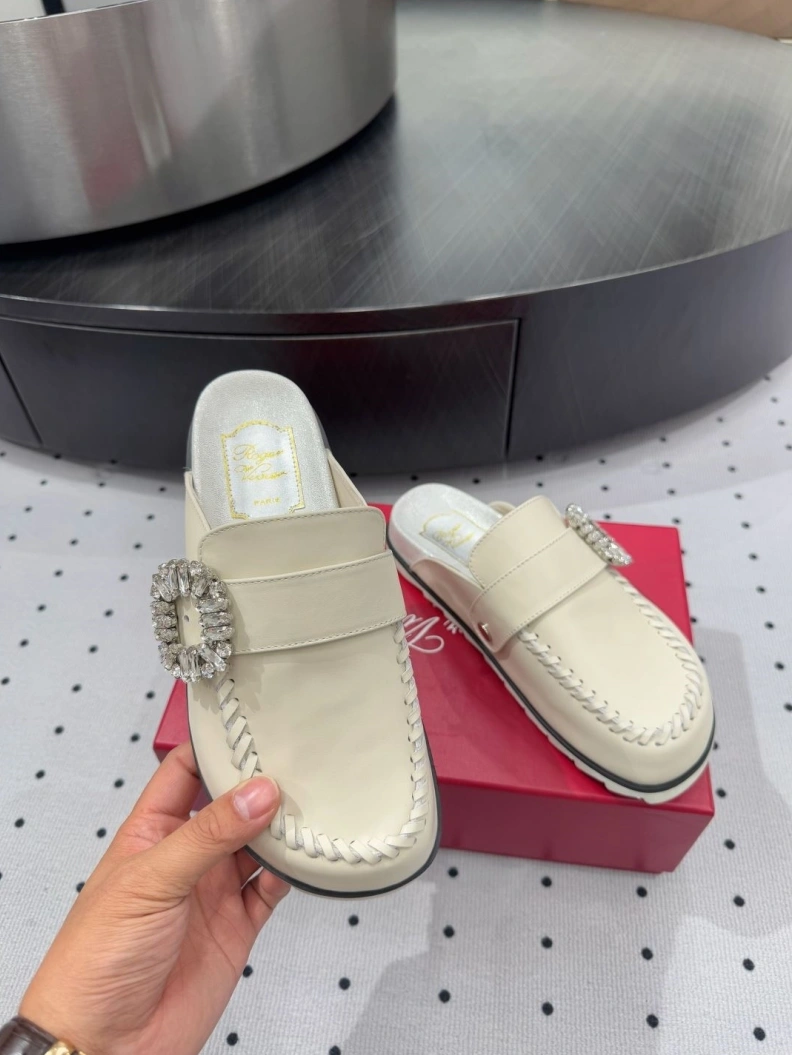 Othxr Slippers WellDesigned 208160