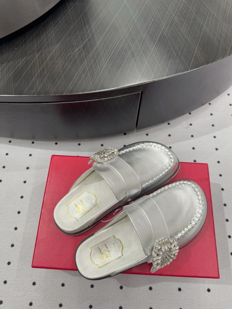 Othxr Slippers WellDesigned 208165