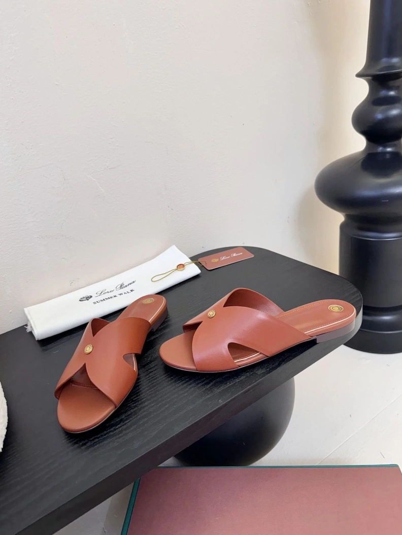 Minimalist Othxr Slippers 208147