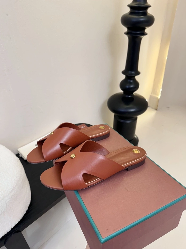 Minimalist Othxr Slippers 208147