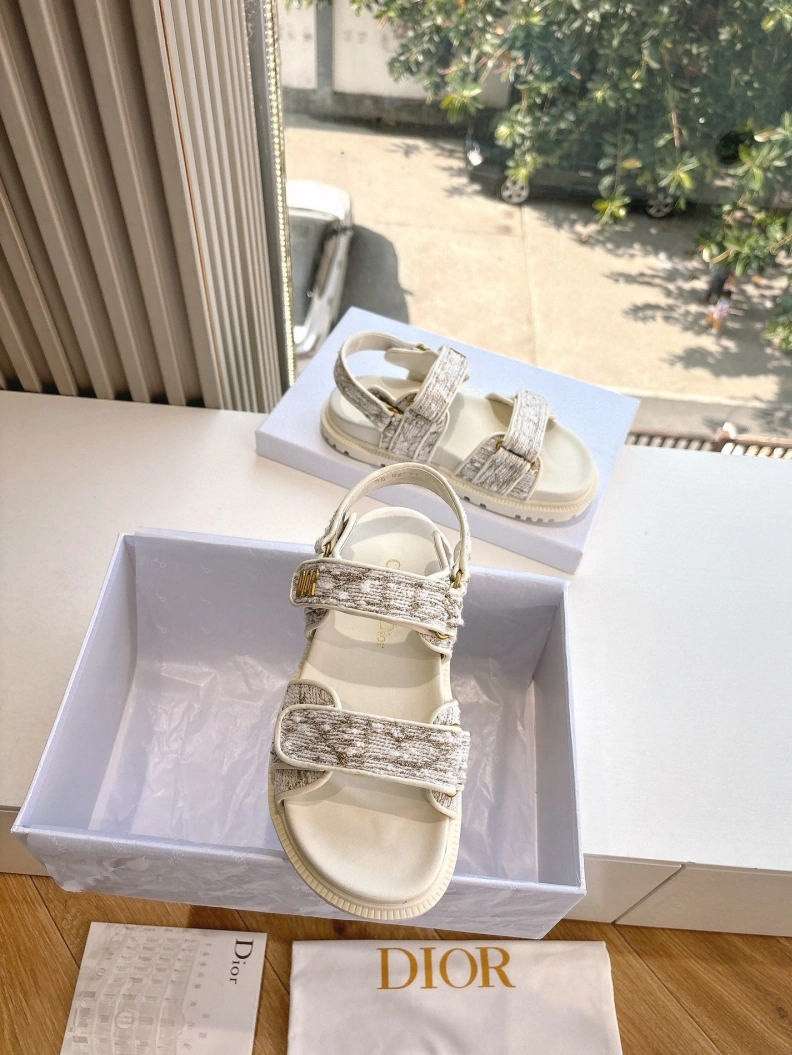 Chxnxl Sandals Compact 117189